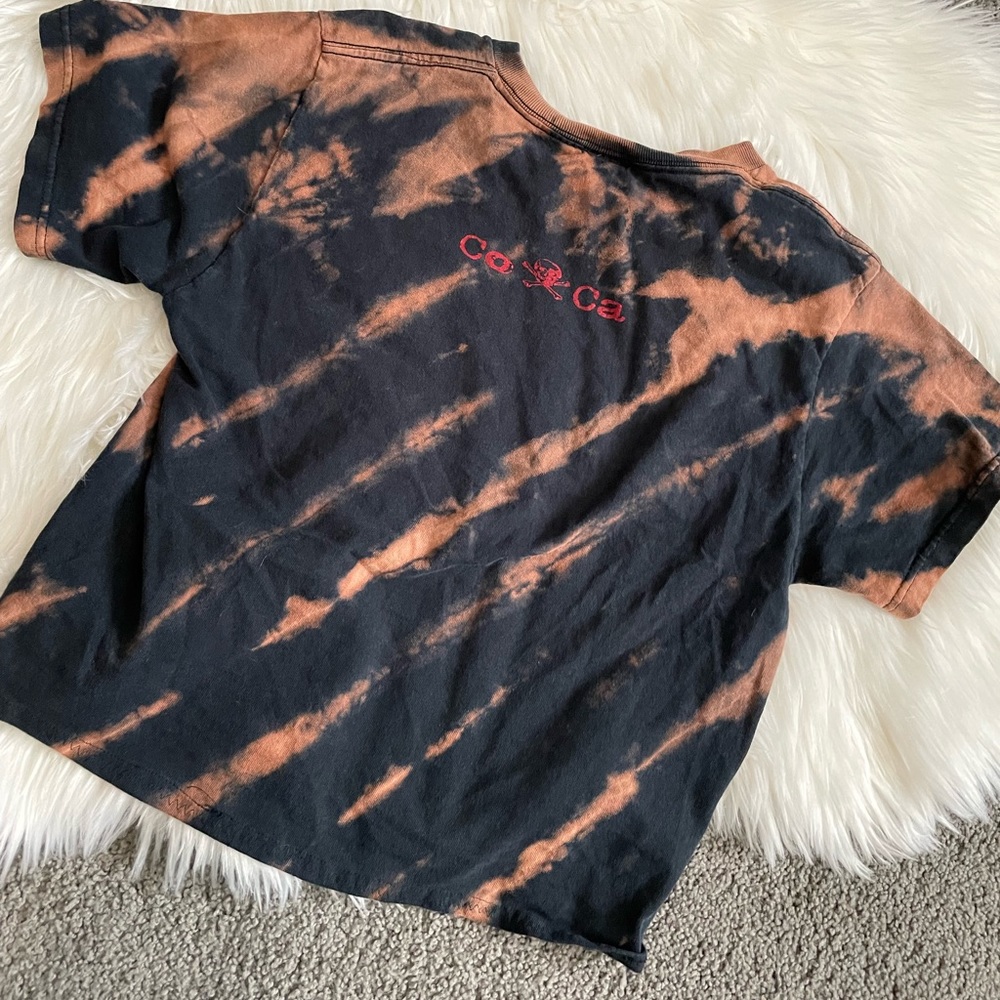 ‼️BLOWOUT SALE‼️5/$25 Bleach dye band shirts - Picture 4 of 17